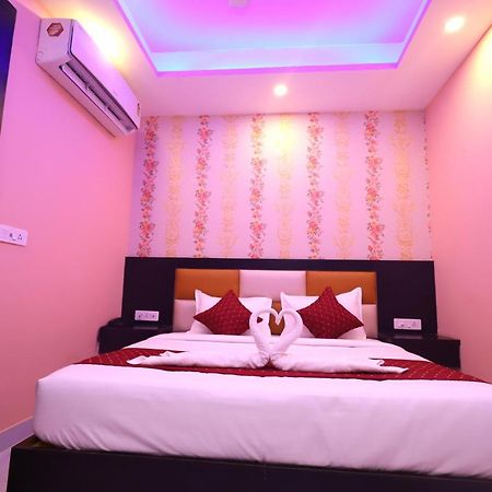 Jupiter Plaza Delhi Airport Hotel Nuova Delhi Esterno foto