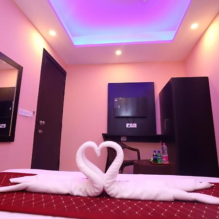 Jupiter Plaza Delhi Airport Hotel Nuova Delhi Esterno foto
